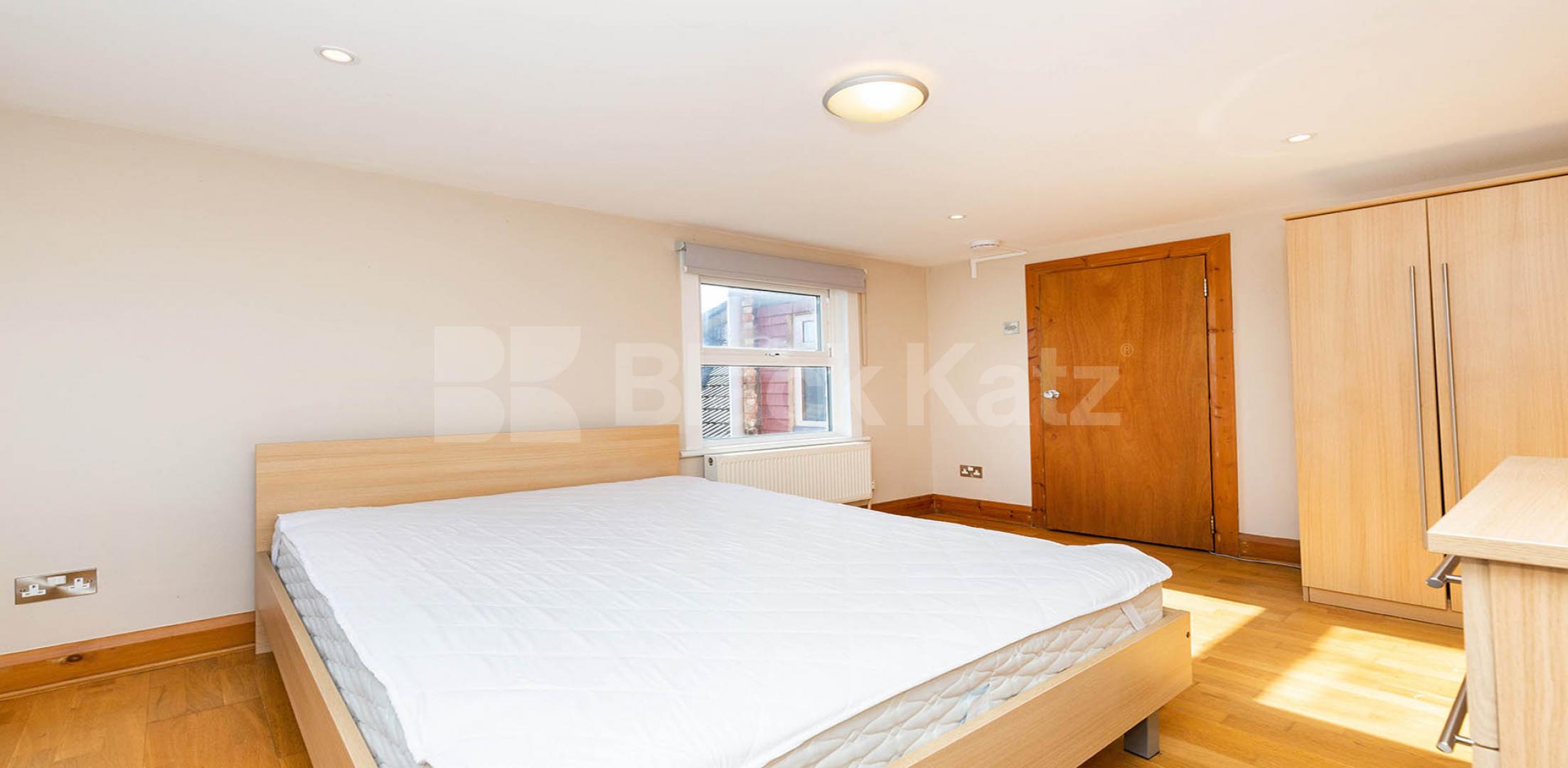 			3 Bedroom, 1 bath, 1 reception Maisonette			 Leasowes Road, Leyton 